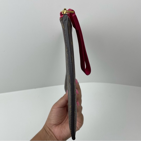 Louis Vuitton Pallas Wristlet Clutch Monogram Hot Pink - Picture 10 of 17